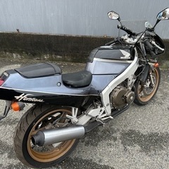 値下げ　HONDA CBR250R MC19 実働　バッテリー等新品交換　配送も可能ですのでお気軽にご相談ください　4スト4気筒レーサーレプリカ　20000回転の高回転エンジン搭載！の画像
