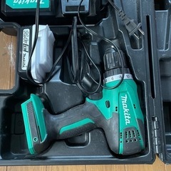 電動ドライバー
