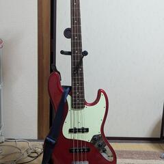 ベースギターFERNADES