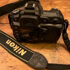 NIKON D50とレンズ2つの画像
