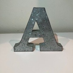 アルファベット A ブリキ