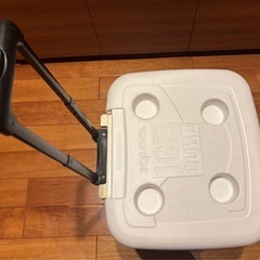 【 ありがとうございました
】クーラーボックス(57L)の画像