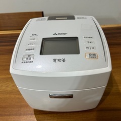 炊飯器
の画像
