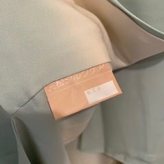 三松の色留袖（三つ紋、シルクケア）の画像
