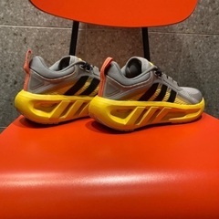 【 アディダス 👟 adidas  】スニーカー ，size 25cm ，ランニングシューズ 🏃🏼‍♀️‍➡️✨ 靴の画像