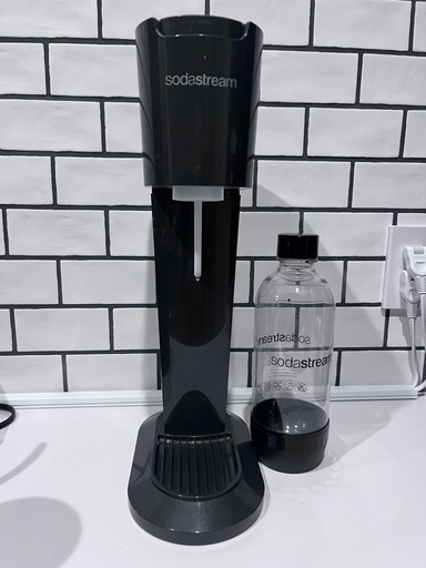 Sodastream 炭酸水メーカー　ブラック