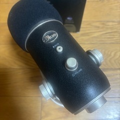 blue yeti pro  マイクの画像