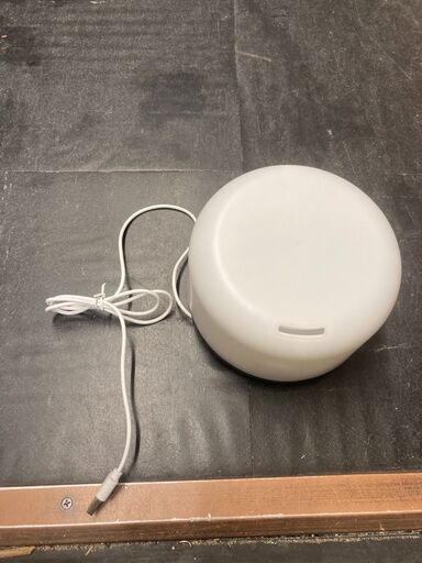 ☆中古￥1,000！照明機能付き卓上加湿器　家電　【BK152】