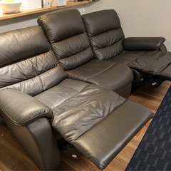 【美品】ニトリ電動ソファ（お手入れセット付）※12/15まで
の画像
