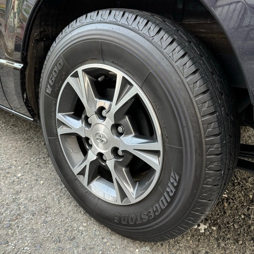 トヨタ ハイエース タイヤホイール 4本セット アルミホイール TOYOTA