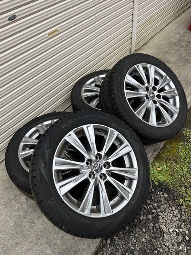 18インチスタッドレス アルファード30 純正OP ハイグロス