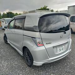 h24年、フリードスパイク！令和7年度自動車税込み！コミコミ価格！ハイブリッド車！車検R7年7月！の画像
