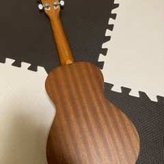 ウクレレ（ケース付き）の画像