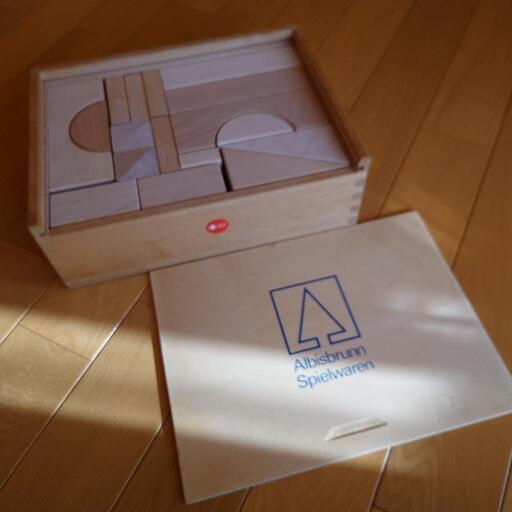 アルビスブラン　積み木　たしか44ピース