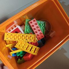 美品アンパンマンブロックバケツの画像