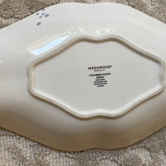 美品　
ウエッジウッド　楕円深皿の画像