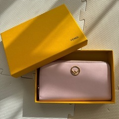 只今SALE中❤️‍🔥箱付き　FENDI フェンディ　長財布　財...