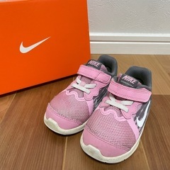 ナイキ　キッズシューズ