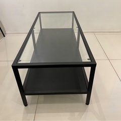 IKEA   ガラステーブル　コーヒーテーブルの画像