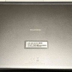 HUAWEI 10.1インチ タブレット 美品の画像