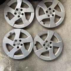 30プリウス純正ホイールスタッドレスタイヤ