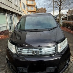  ホンダ フリードスパイクハイブリッド 車検7年3月末まで 燃費良好