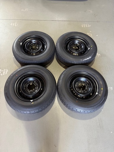 195/80R15 ノーマルタイヤ （新車外し）