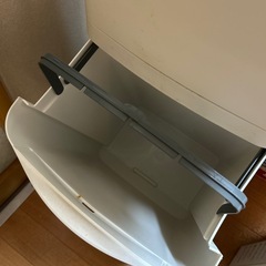 ゴミ箱の画像