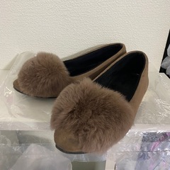 ファー  ぺったんこ  パンプス 靴の画像