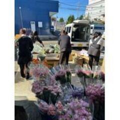 【総合生花 花市場（株式会社 有花）】冠婚葬祭の生花装飾・配達スタッフ（アルバイト・パート）募集！シフト制勤務なのであなたの都合に合わせて働くことができます♪の画像