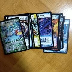 山ほどあるカード　ナルト、ドラゴンボール、遊戯王などの画像