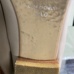 ローファー 靴 サンダル パンプス スニーカーの画像