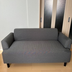 【美品】IKEA イケア　ヘムリングビーソファー　2枚イケアソファまくら付きの画像