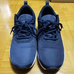 PUMAスニーカー　26.5センチ　紺色