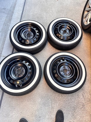 15インチ　ホワイトリボンタイヤ•ホイールセット