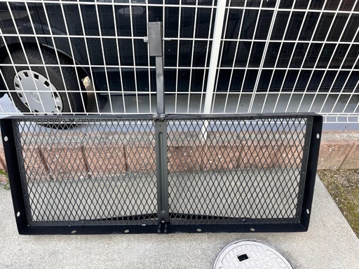 CURT製　ヒッチキャリア　ヒッチカーゴ