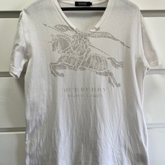 【Burberry】バーバリーＶネックTシャツ