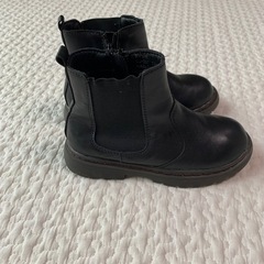 12/22削除します⭐︎美品　サイドゴア　ブーツ　キッズ　19.0cm