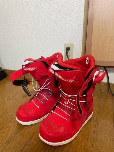 ASICS スノーボードブーツ(専用バッグ付き)