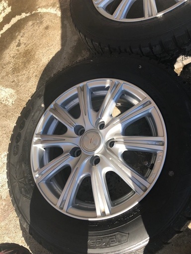 195/65R15アルミホイール取り付け無料