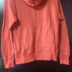 UNIQLO フード付パーカー Sサイズの画像