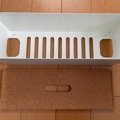 IKEA(イケア)KVISSLE クヴィッスレ ケーブルマネジメントボックス、コルク／ホワイトの画像