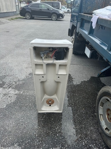トイレ(自動洗浄小便器)