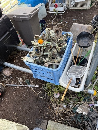 単管パイプ、金具
