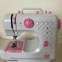 1000円セール　コンパクト電動ミシンの画像