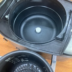 HITACHI炊飯ジャーの画像
