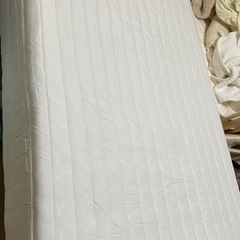 ニトリ・脚付すのこセミシングルベッド