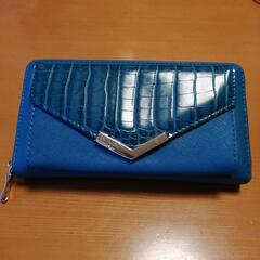 未使用のショルダータイプのお財布