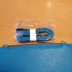 未使用のショルダータイプのお財布の画像