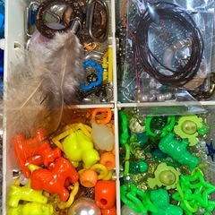 b/ビーズ、パーツセットの画像